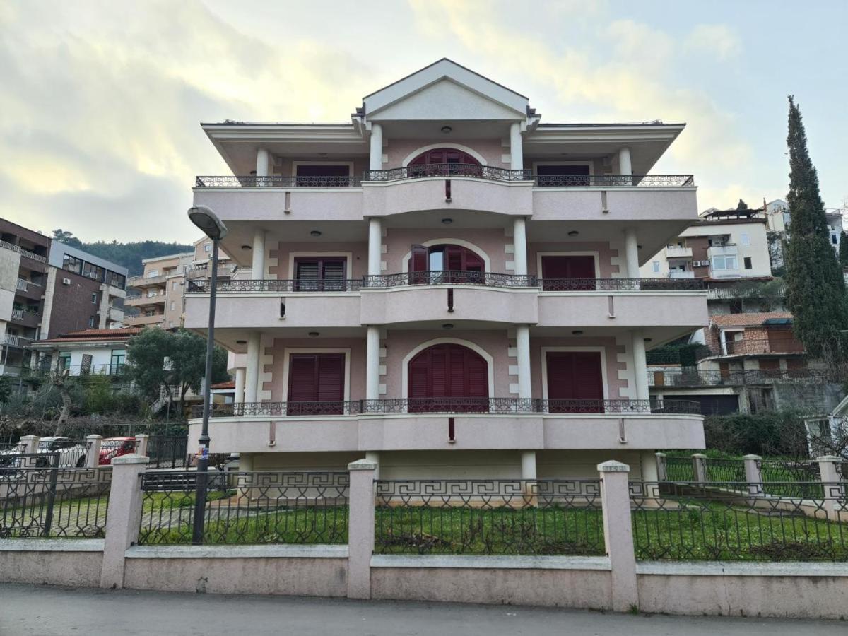 Villa Roselina Budva Exterior photo